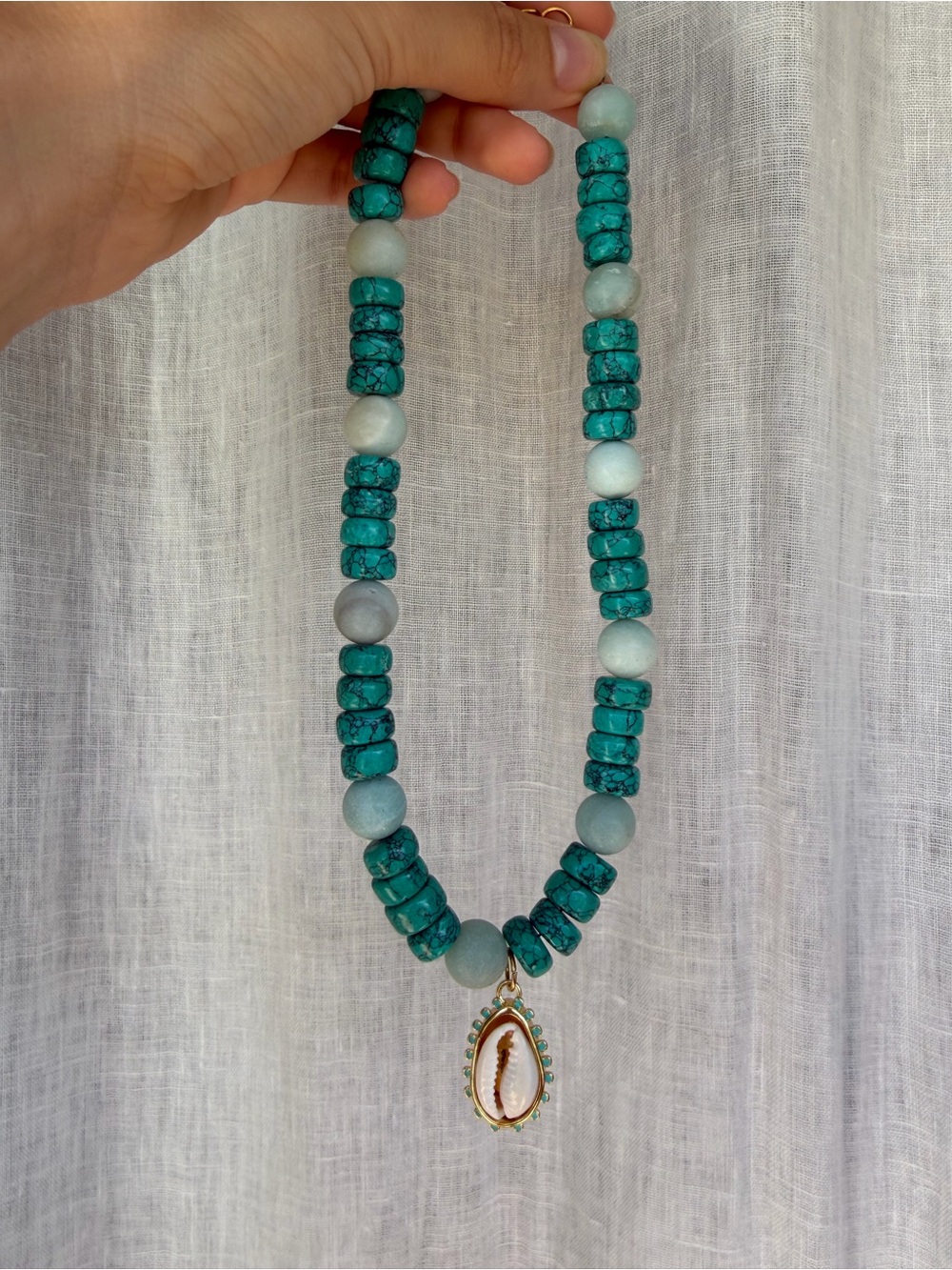 Turquoise Beaded Necklace with Shell Pendant